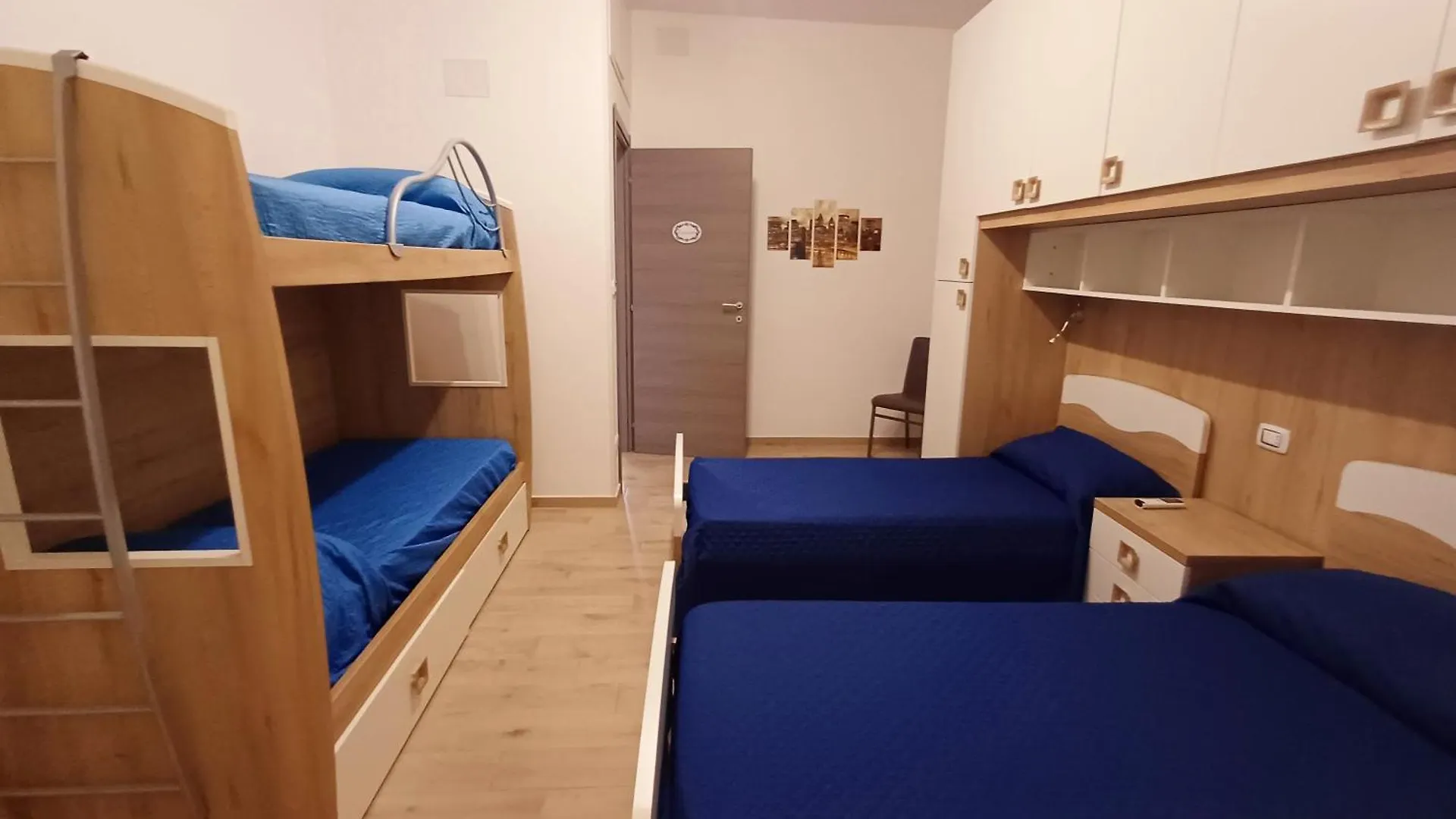 Appartement Casa Vacanze Fronte Porto Alghero Italië